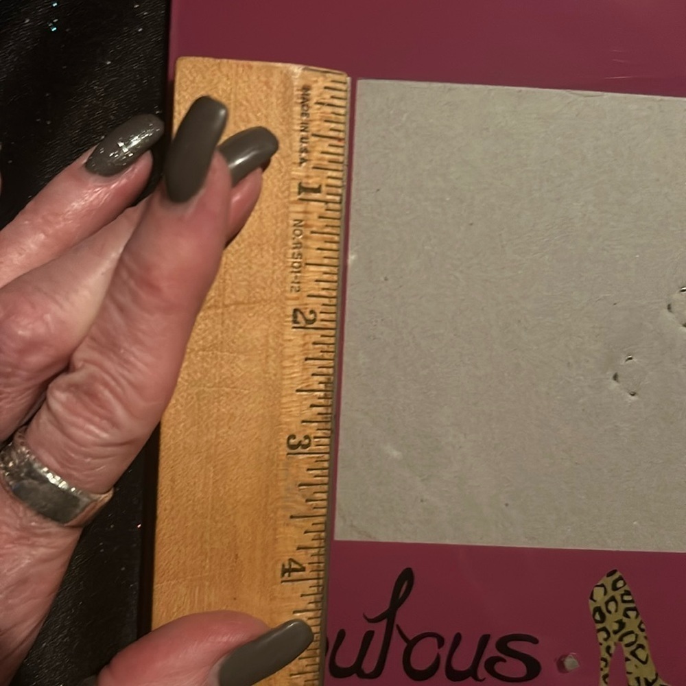 Chick Frame 🖼️ - Picture 6 of 7